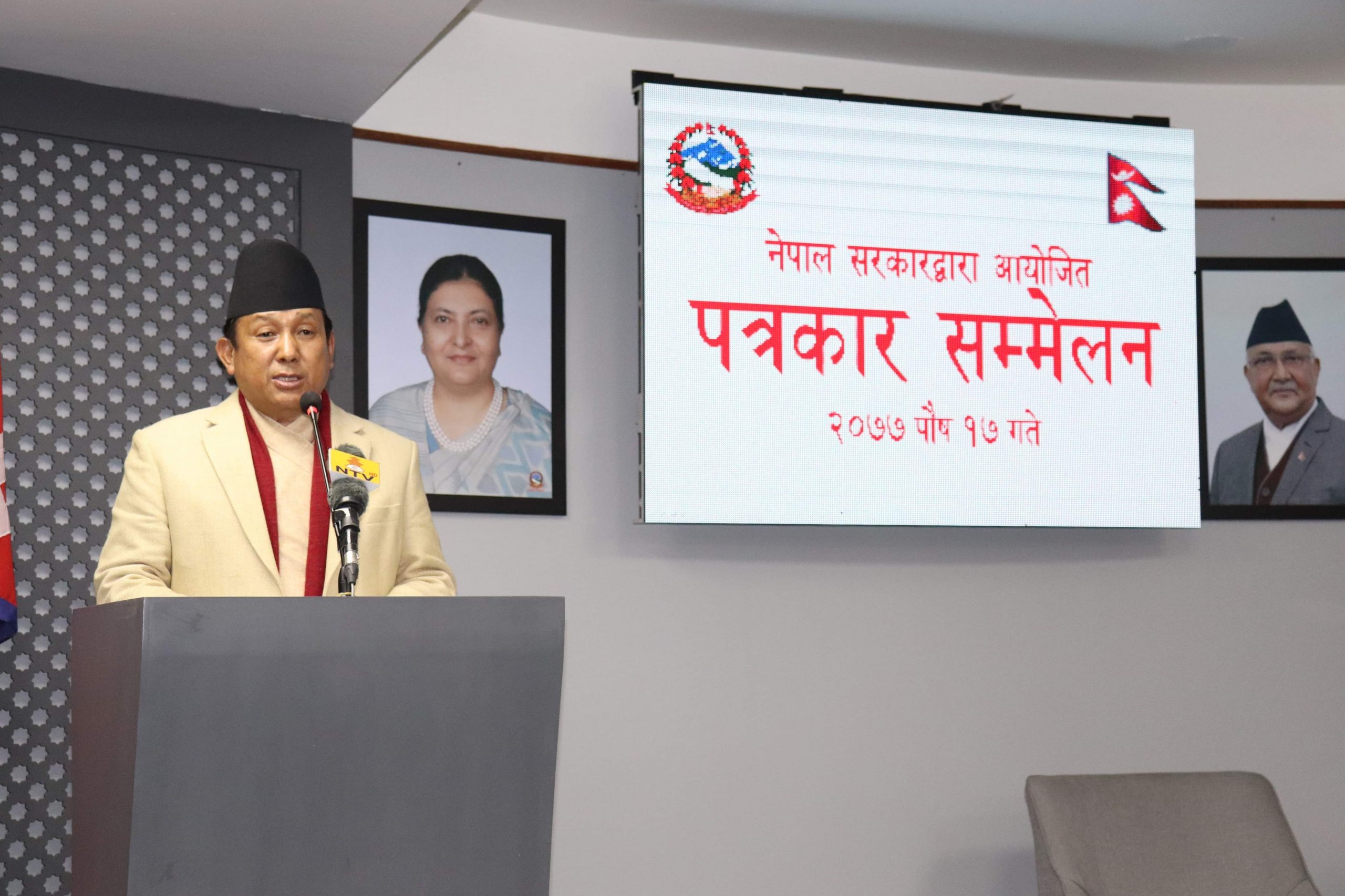 राजनीतिक एजेण्डाविना दलहरुले गरिरहेको सडक आन्दोलन निर्वाचनकै तयारीः सञ्चारमन्त्री गुरुङ